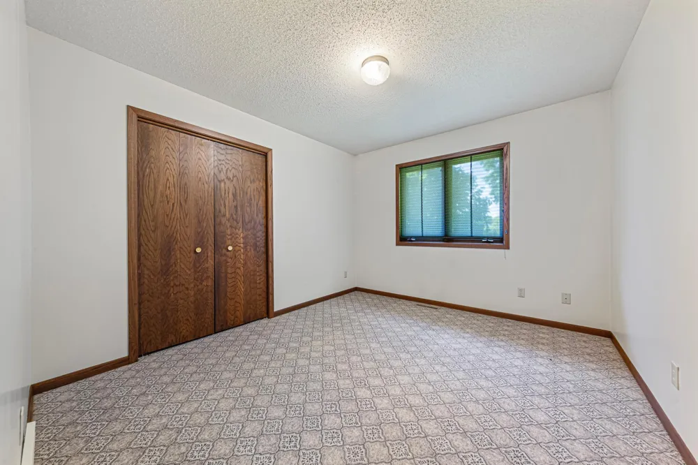 5177 255th Street E Faribault, MN 55021