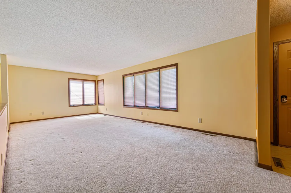 5177 255th Street E Faribault, MN 55021