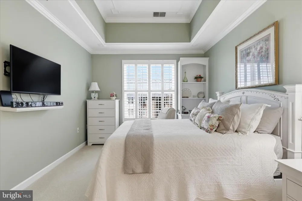 10328 SAGER AVENUE #403 Fairfax, VA 22030