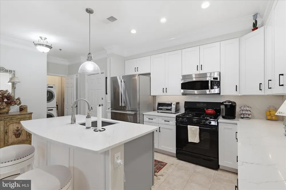 10328 SAGER AVENUE #403 Fairfax, VA 22030