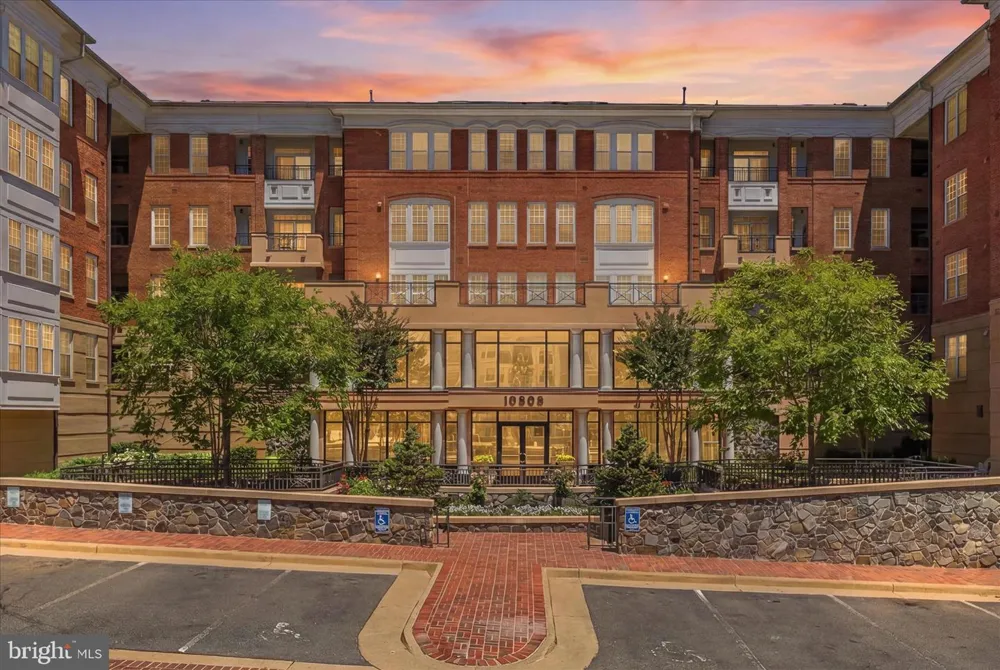 10328 SAGER AVENUE #403 Fairfax, VA 22030