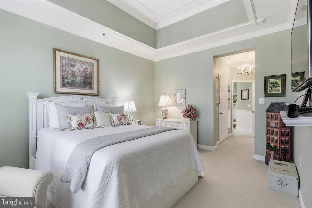 10328 SAGER AVENUE #403 Fairfax, VA 22030
