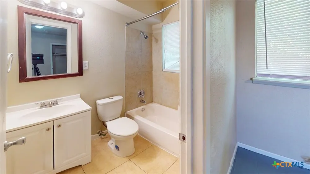915 S 15th Street #923 Copperas Cove, TX 76522