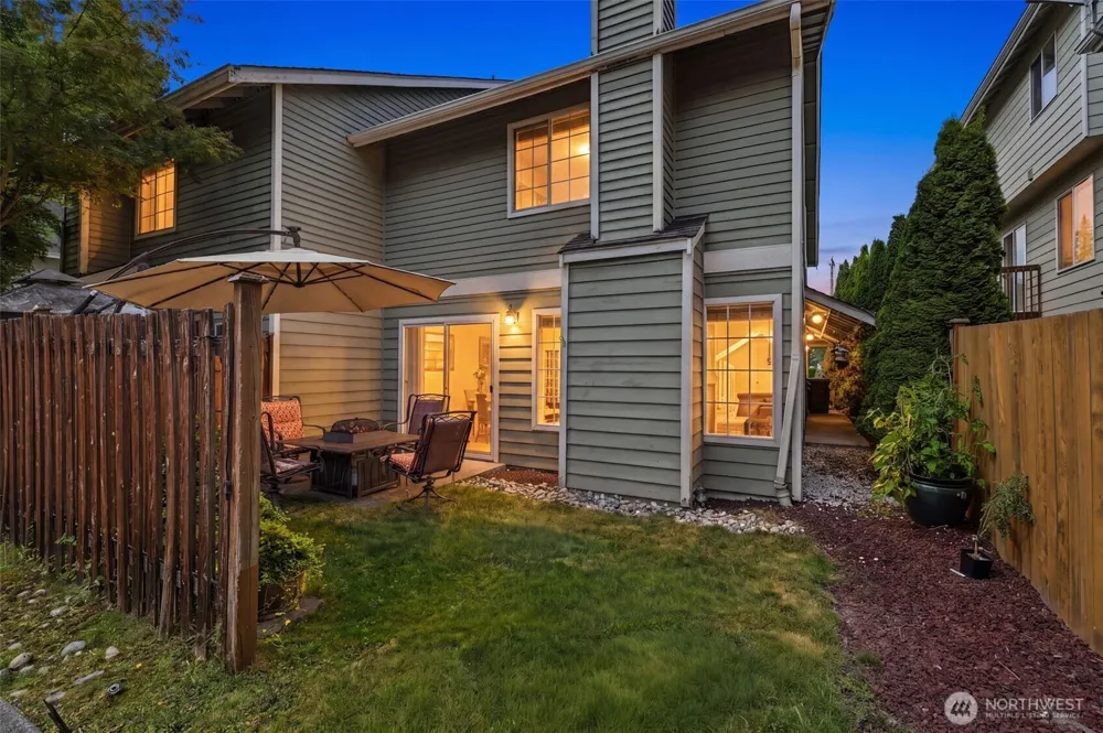 9825 18th Avenue W #B1 Everett, WA 98204