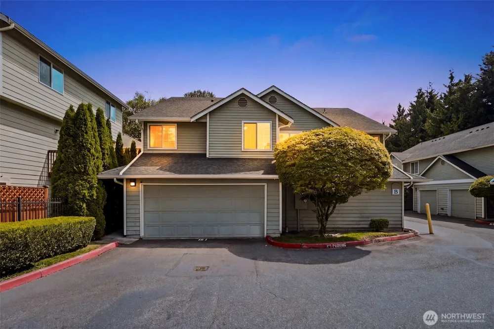 9825 18th Avenue W #B1 Everett, WA 98204