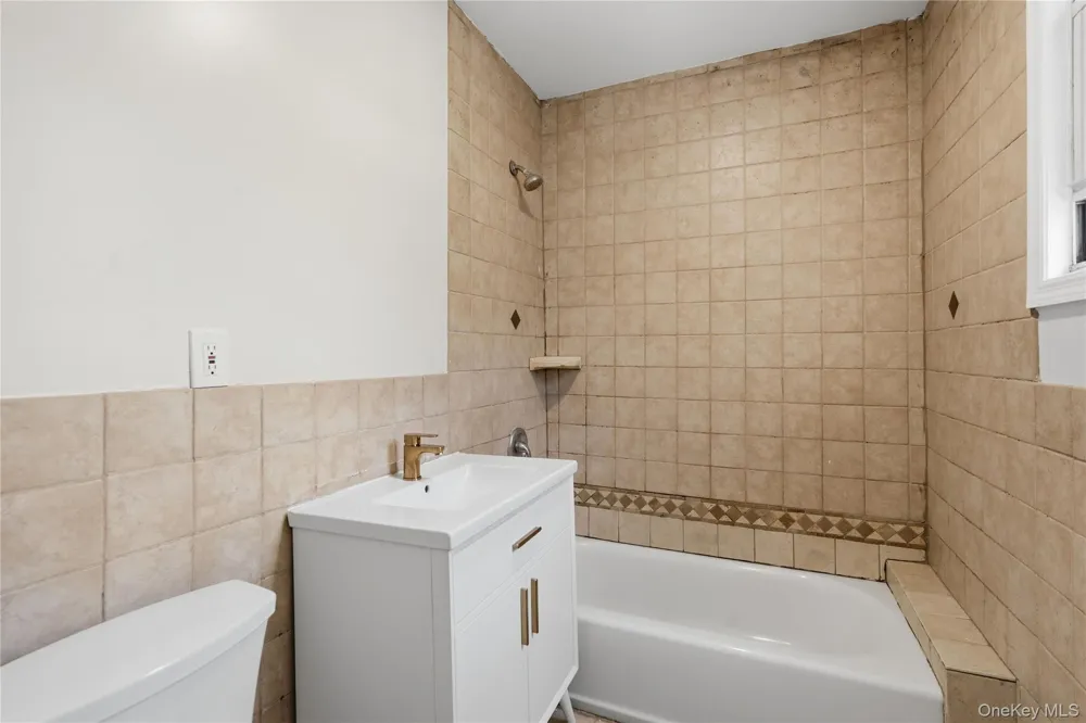 1430 Omega Street Elmont, NY 11003