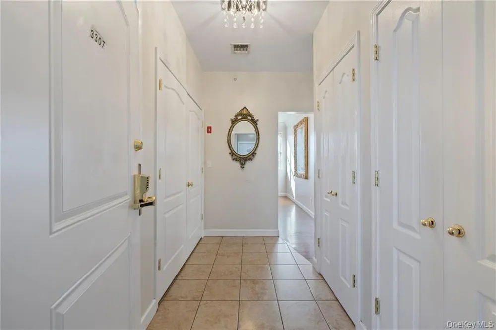 3307 Parkview Drive Spring Valley, NY 10977