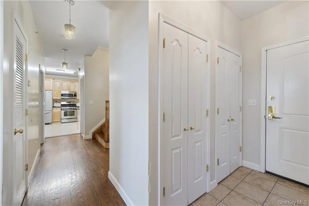 3307 Parkview Drive Spring Valley, NY 10977