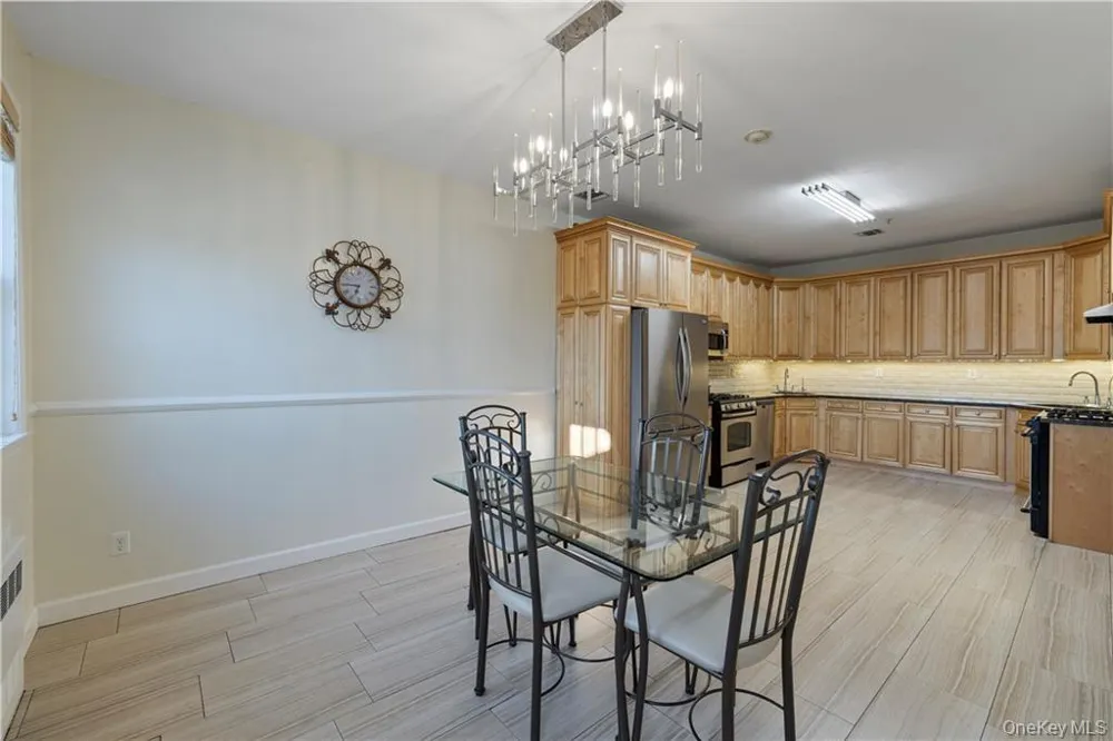 3307 Parkview Drive Spring Valley, NY 10977