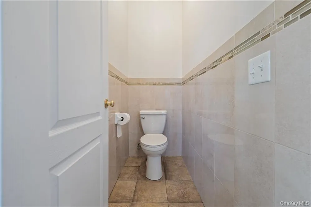 3307 Parkview Drive Spring Valley, NY 10977