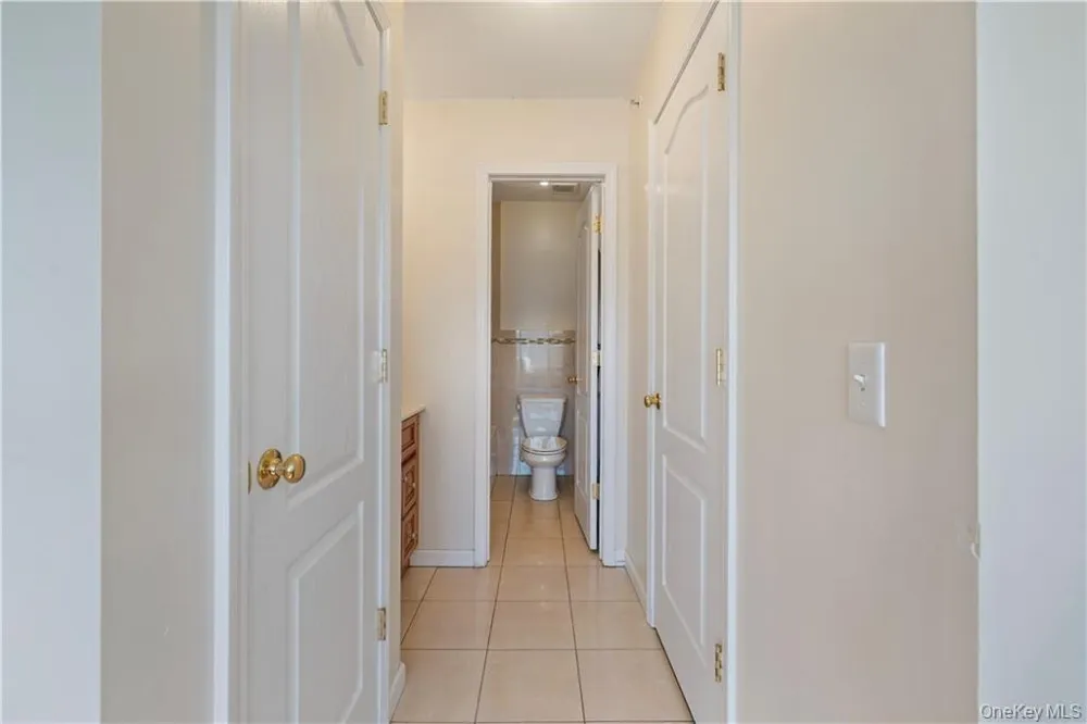 3307 Parkview Drive Spring Valley, NY 10977