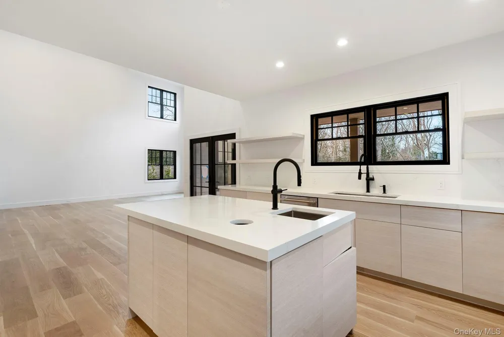 46 Towhee Trail East Hampton, NY 11937