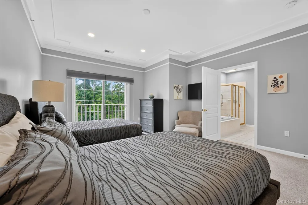 24 De Baun Avenue #305 Suffern, NY 10901