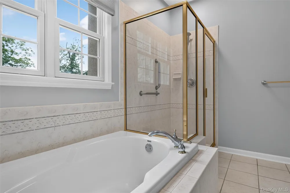 24 De Baun Avenue #305 Suffern, NY 10901