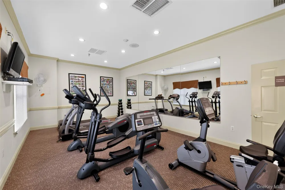 24 De Baun Avenue #305 Suffern, NY 10901