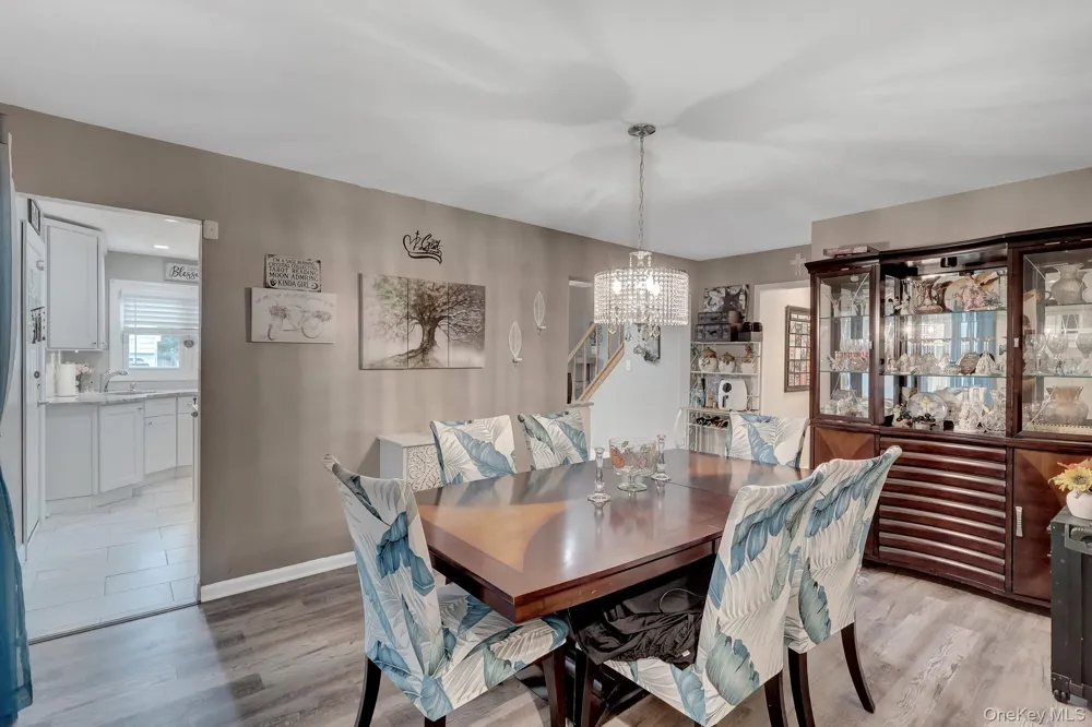 121 Wright Avenue Deer Park, NY 11729
