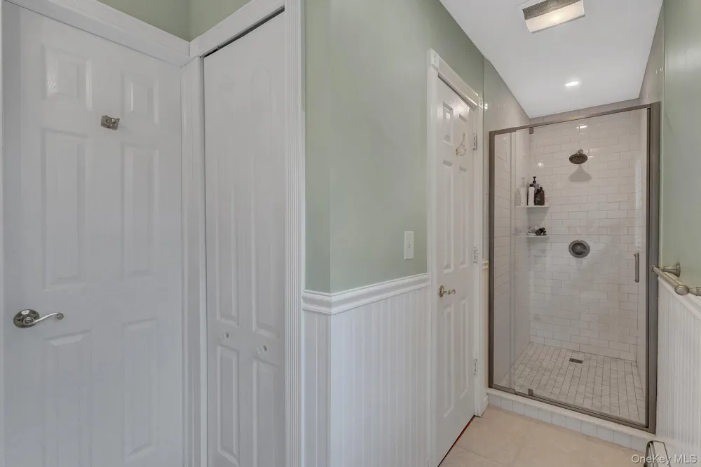121 Wright Avenue Deer Park, NY 11729