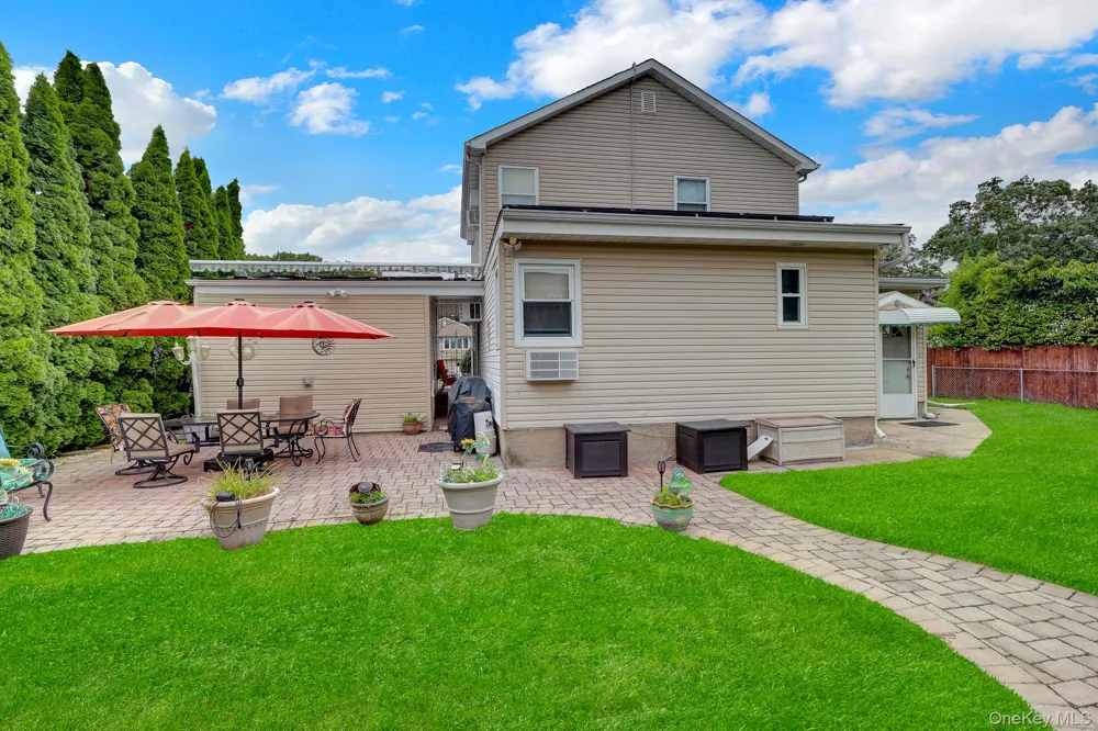121 Wright Avenue Deer Park, NY 11729