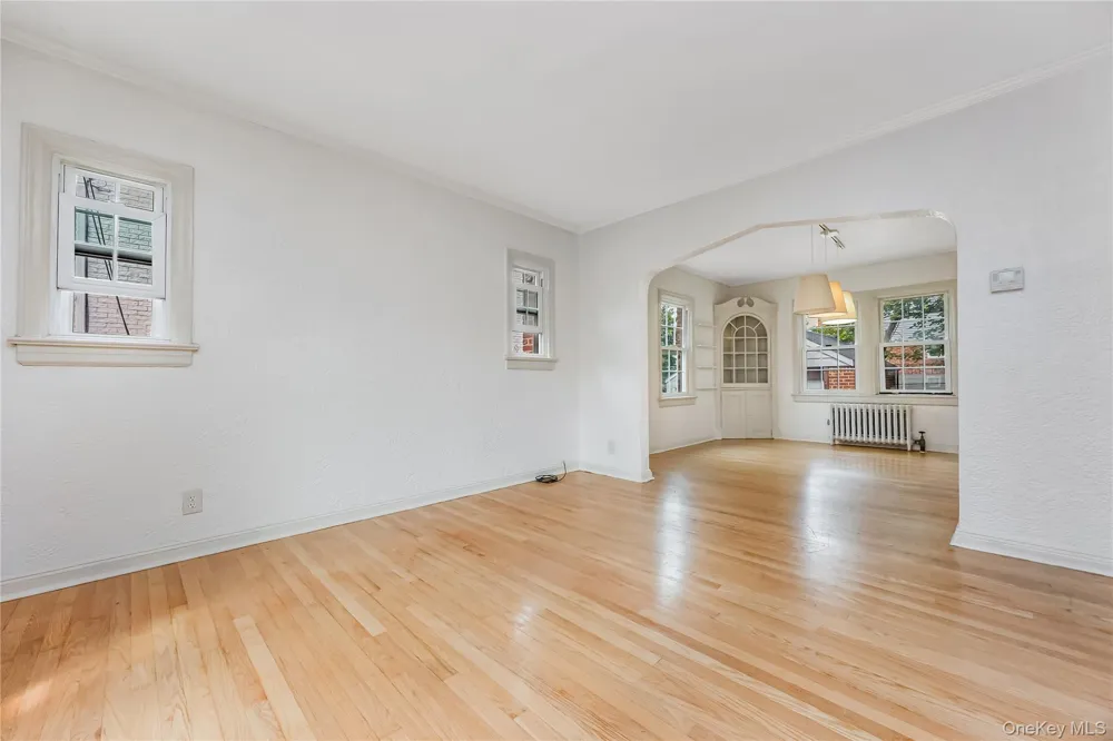 24829 Cambria Avenue Little Neck, NY 11362