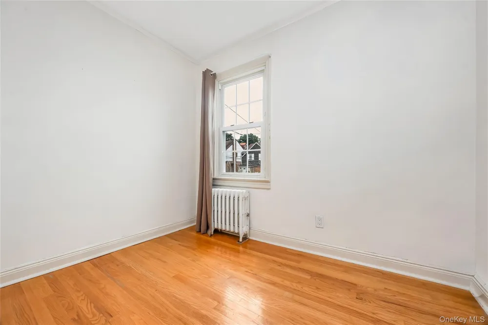 24829 Cambria Avenue Little Neck, NY 11362