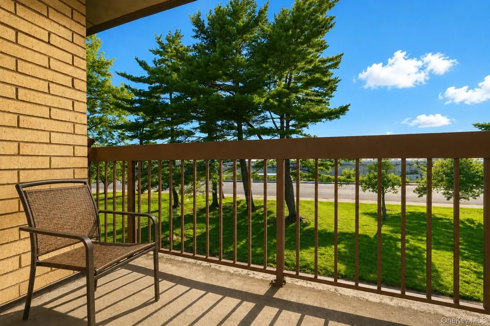 10 Windham Loop #1B Staten Island, NY 10314