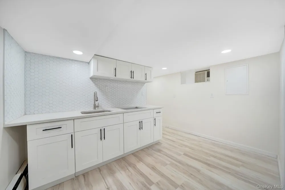 1852 E 34th Street Brooklyn, NY 11234