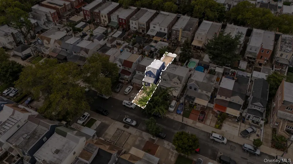 1852 E 34th Street Brooklyn, NY 11234