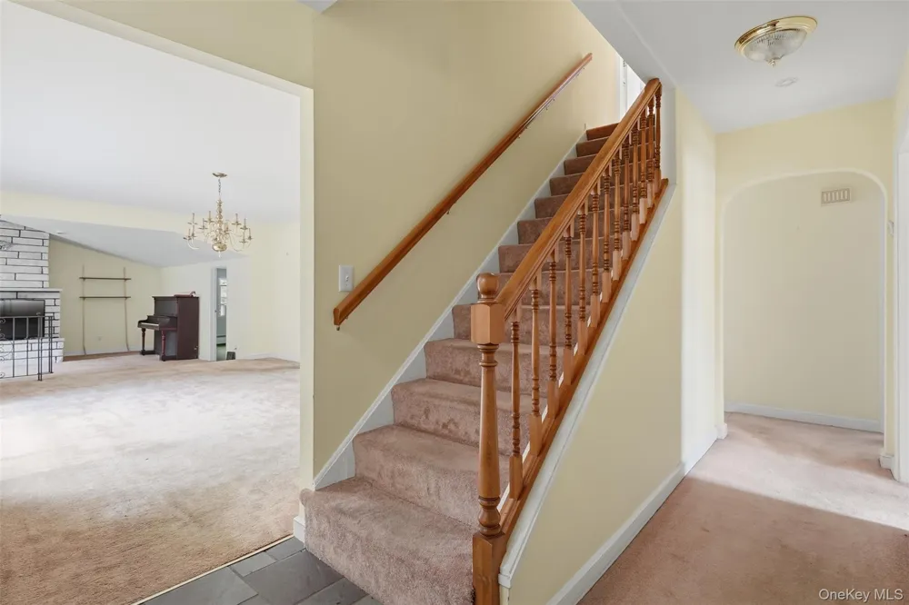 6 Jean Street Ellenville, NY 12428