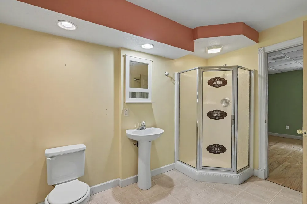 3748 S Sweet Lake Drive Twin Lake, MI 49457