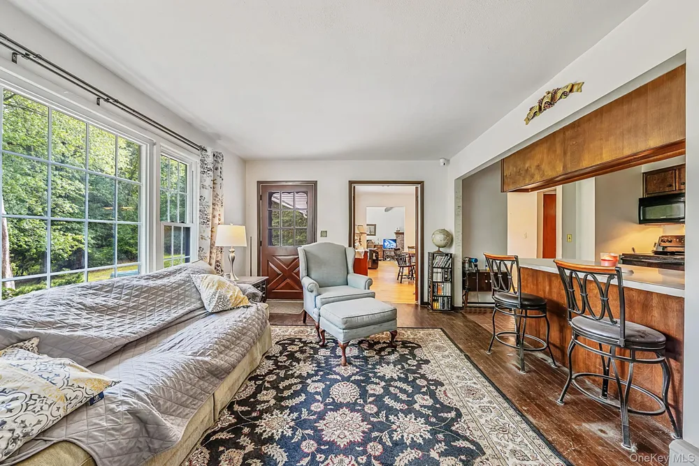 42 E Bartlett Road Middle Island, NY 11953