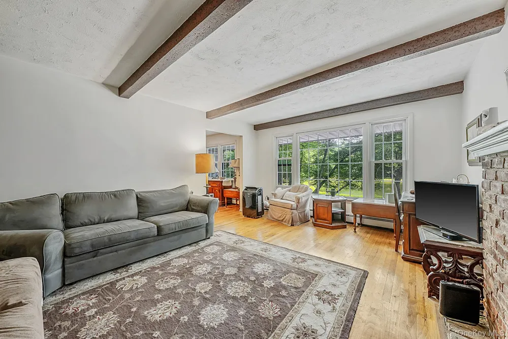 42 E Bartlett Road Middle Island, NY 11953
