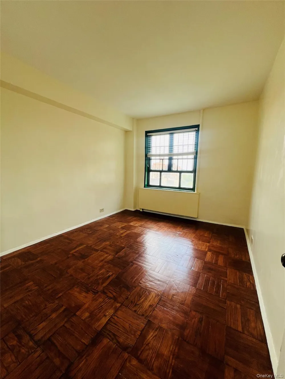 1595 Unionport Road #11A Bronx, NY 10462