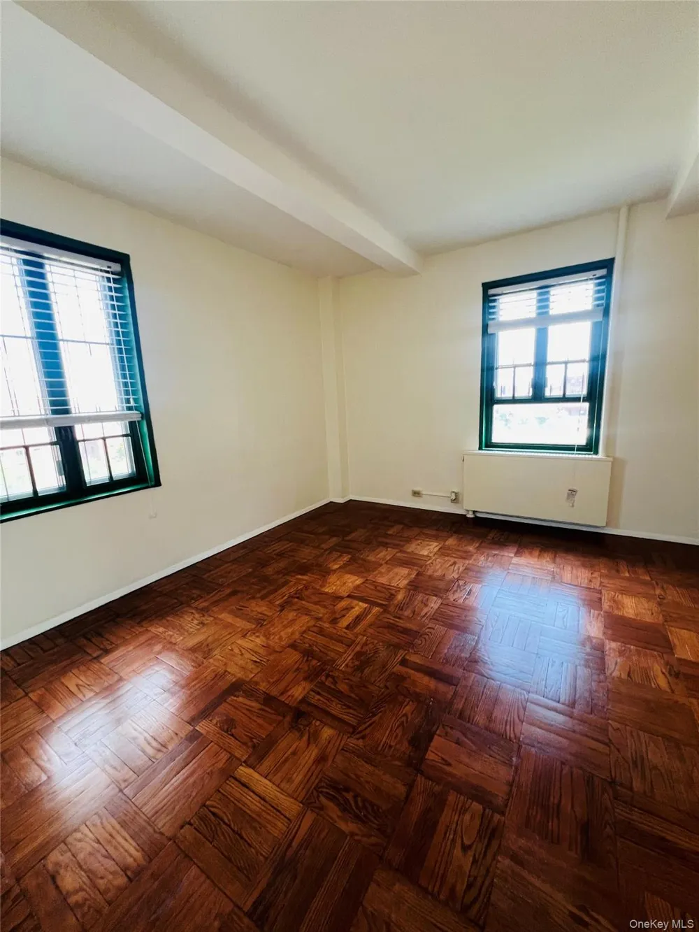 1595 Unionport Road #11A Bronx, NY 10462