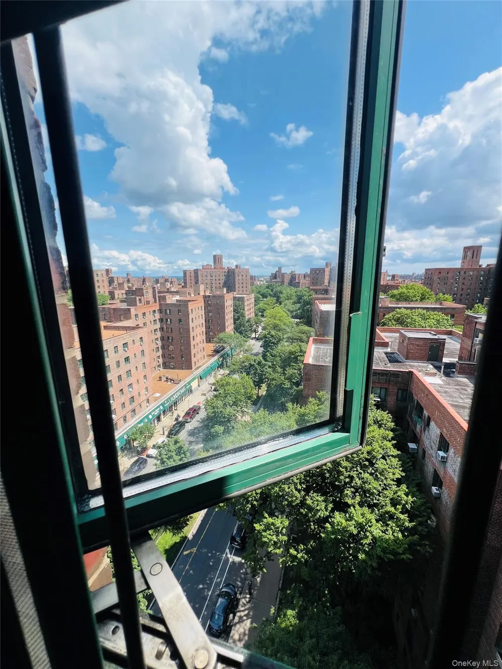 1595 Unionport Road #11A Bronx, NY 10462