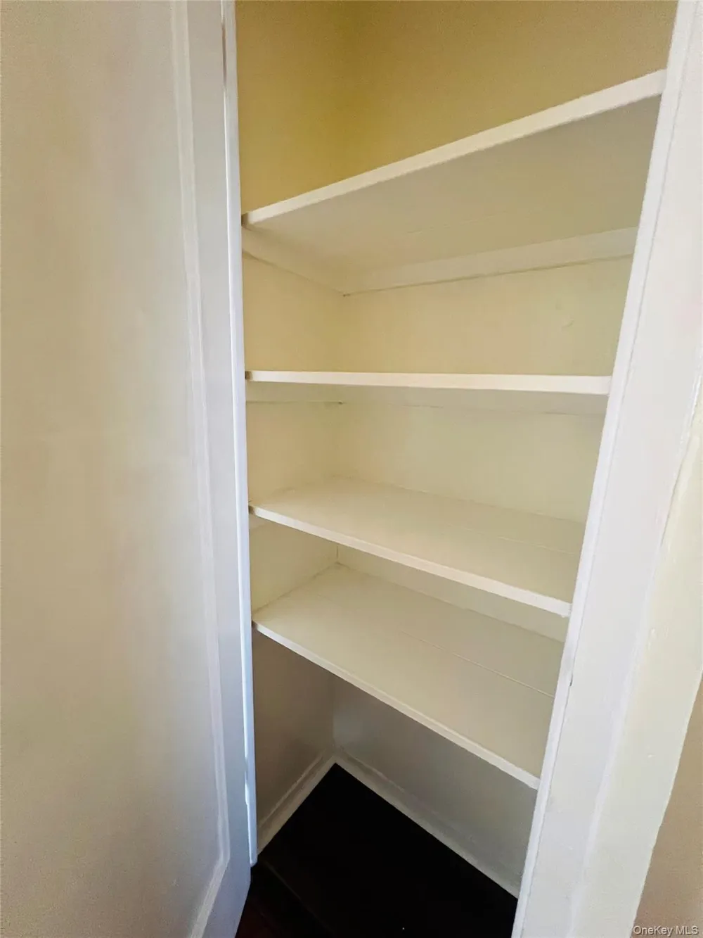1595 Unionport Road #11A Bronx, NY 10462
