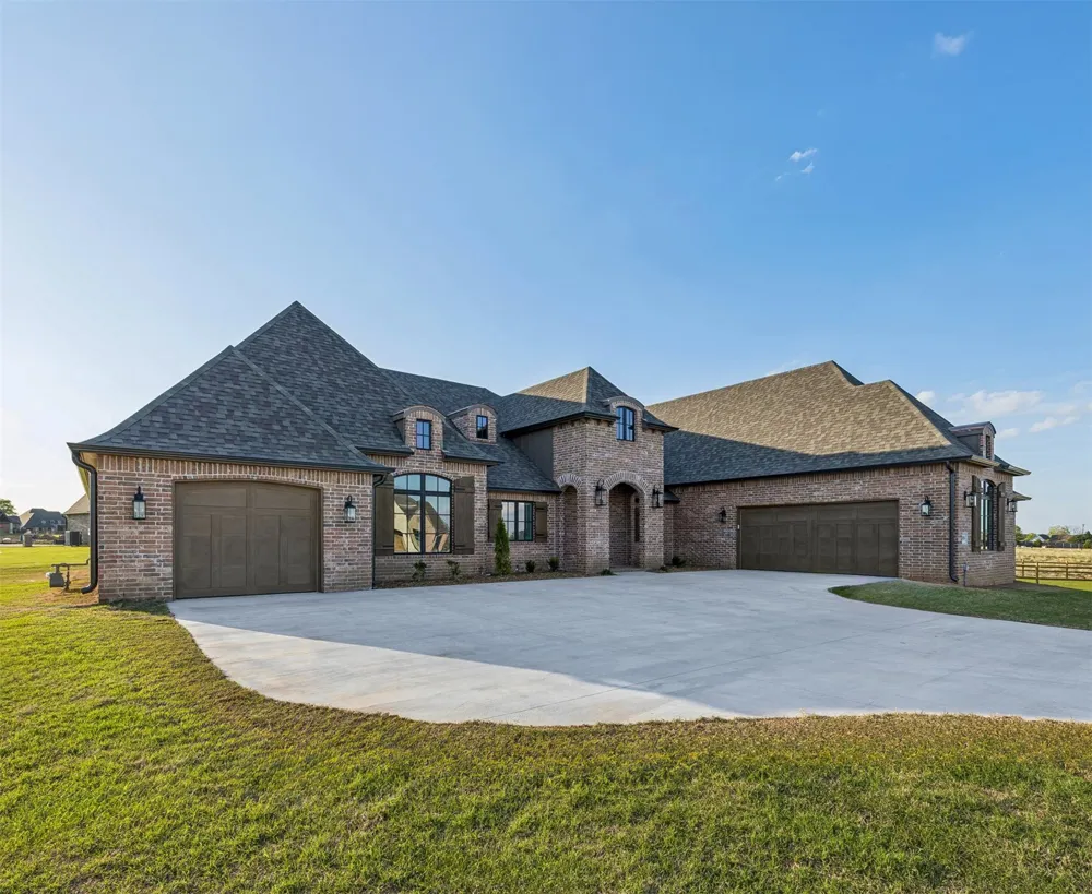 10854 84th EastCourt Owasso, OK 74055