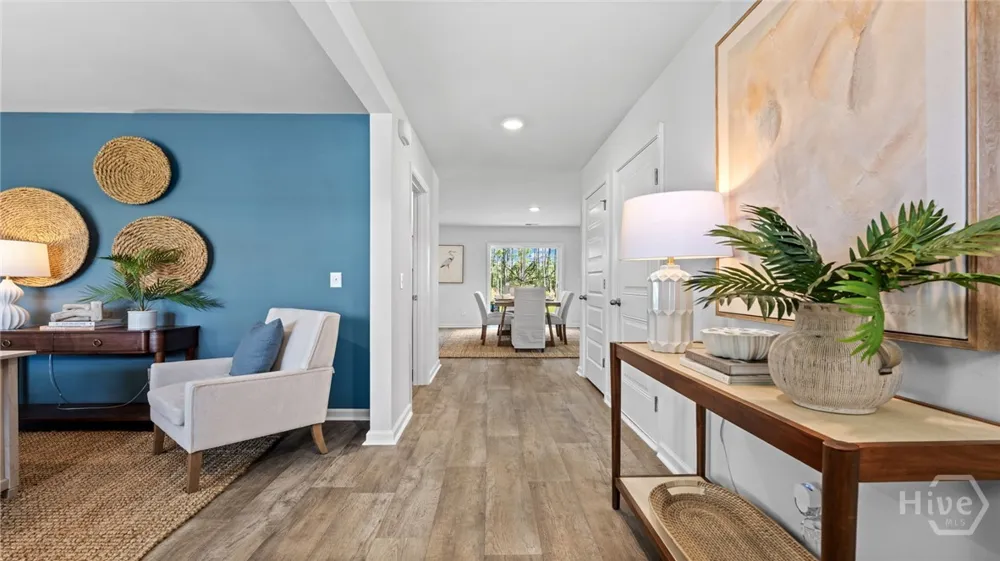 123 Siskin Road Bloomingdale, GA 31302