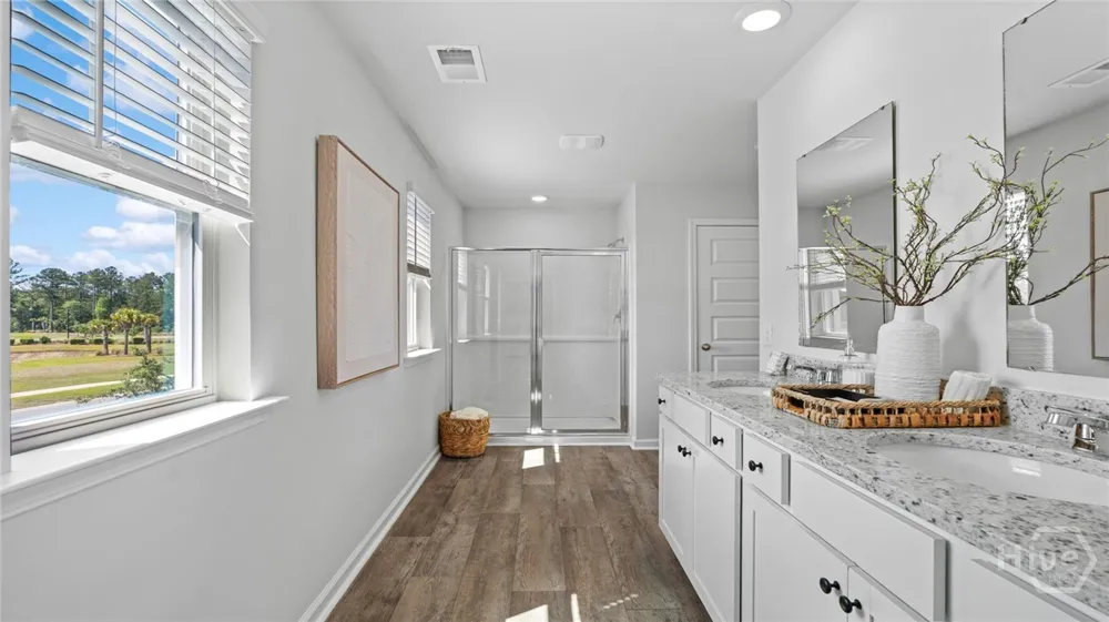 123 Siskin Road Bloomingdale, GA 31302