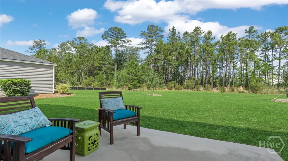123 Siskin Road Bloomingdale, GA 31302