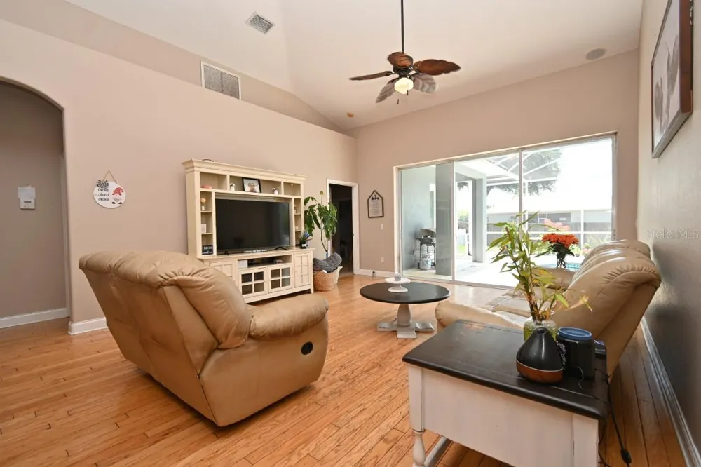 12106 PALM STREET San Antonio, FL 33576