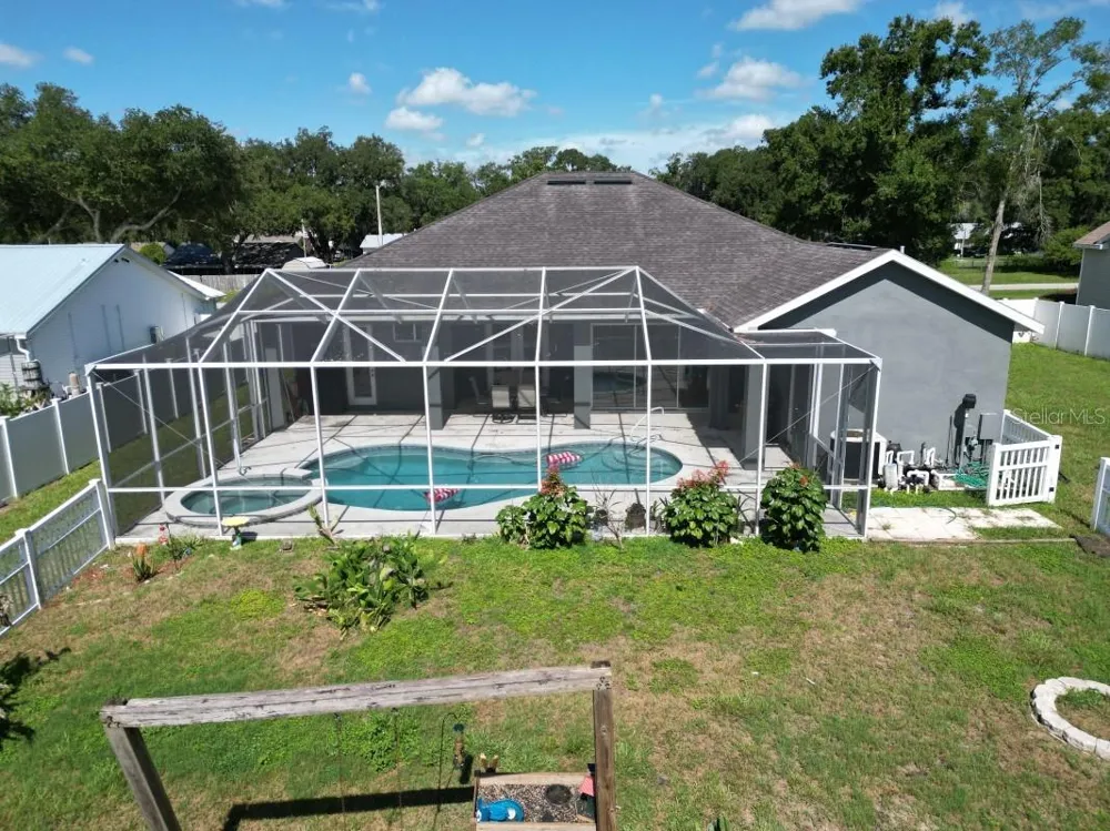 12106 PALM STREET San Antonio, FL 33576