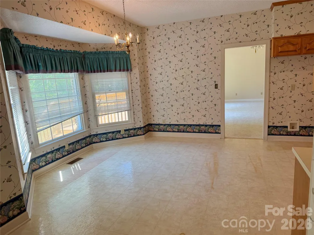 128 Temple Lane Blacksburg, SC 29702