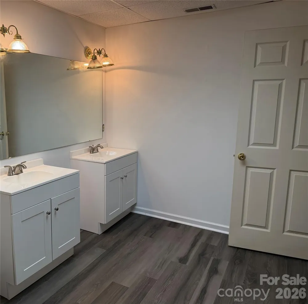 128 Temple Lane Blacksburg, SC 29702