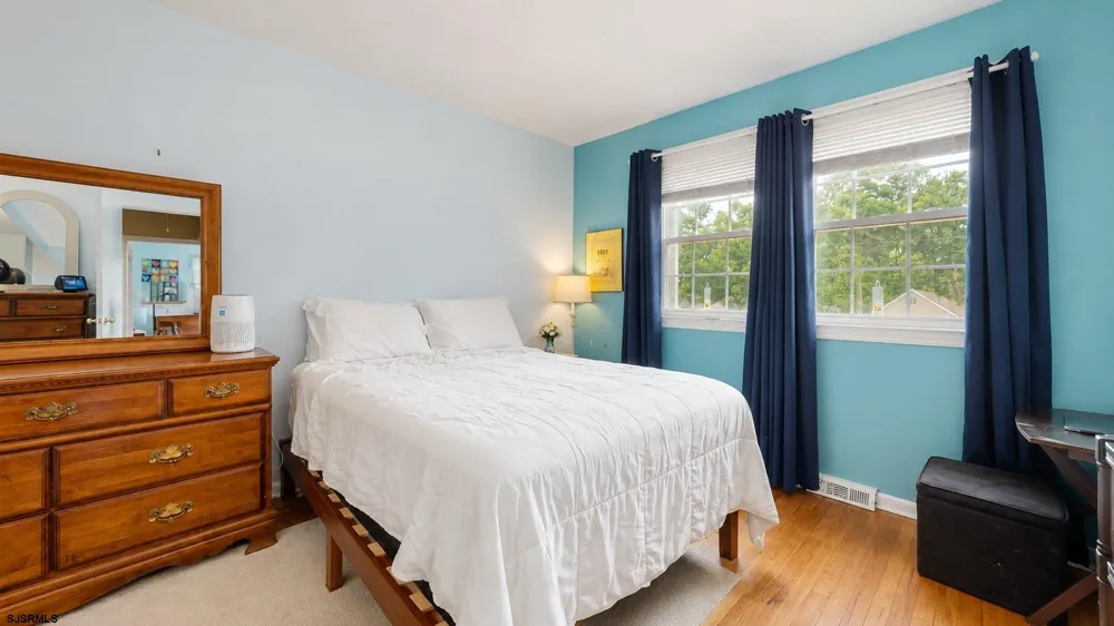 1916 West Avenue Linwood, NJ 08221