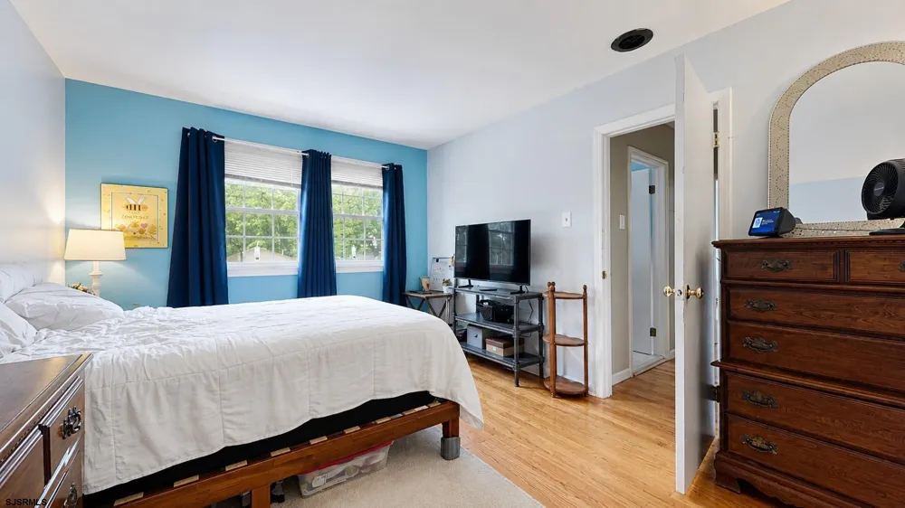 1916 West Avenue Linwood, NJ 08221