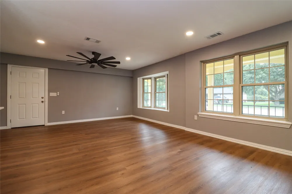 2114 Handley Street Texarkana, TX 75501