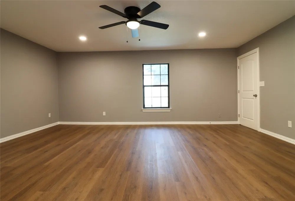 2114 Handley Street Texarkana, TX 75501