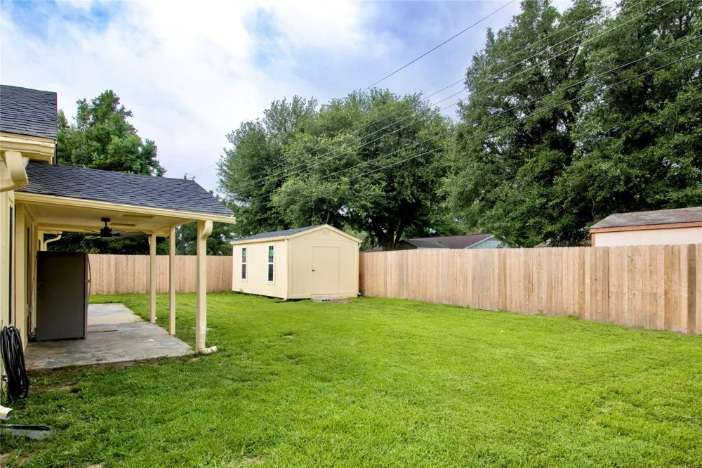 2114 Handley Street Texarkana, TX 75501