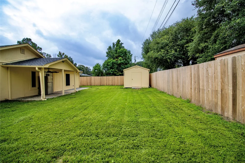 2114 Handley Street Texarkana, TX 75501
