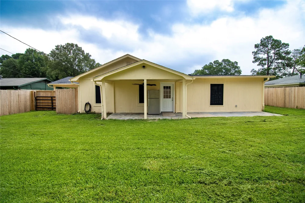 2114 Handley Street Texarkana, TX 75501